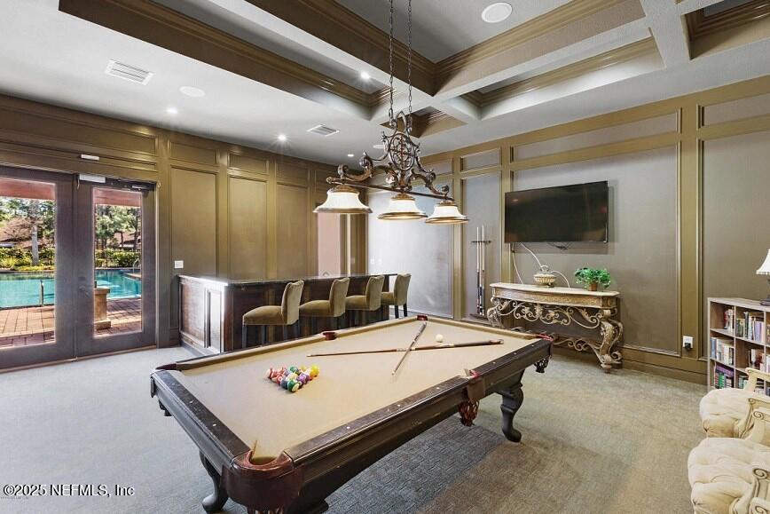 858 SHORELINE Circle