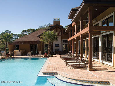 858 SHORELINE Circle