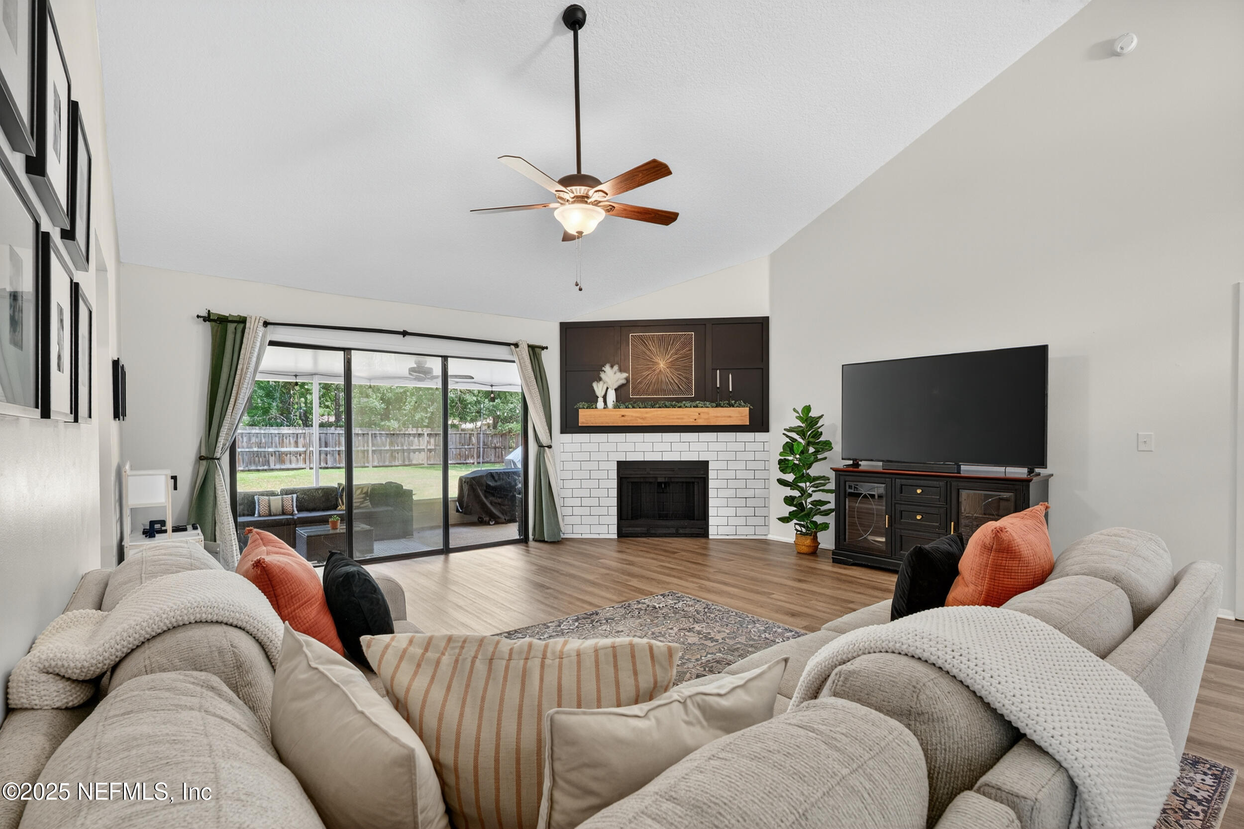 3577 HAMPTON GLEN Place