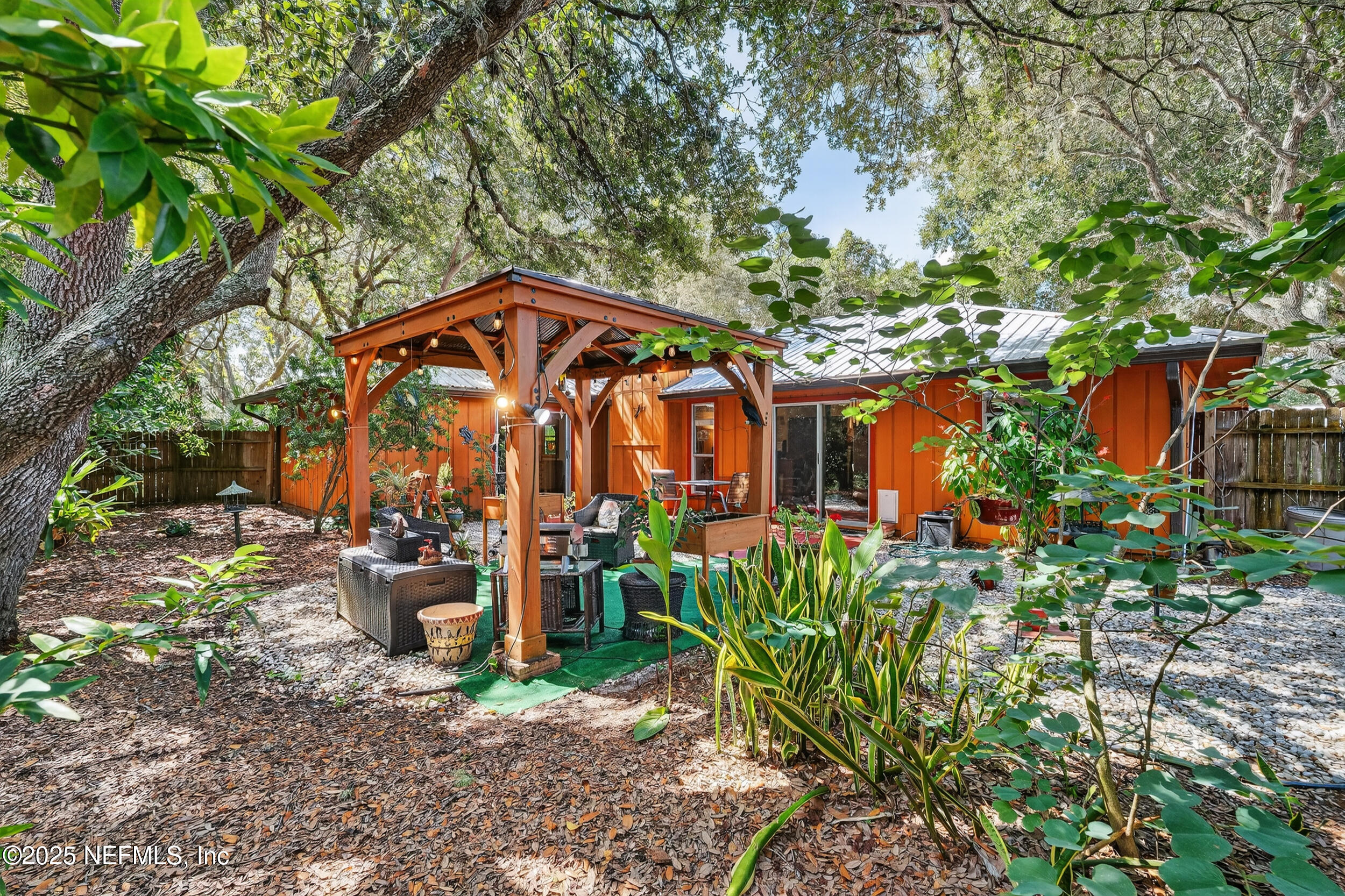 137 LOBELIA Road, St. Augustine
