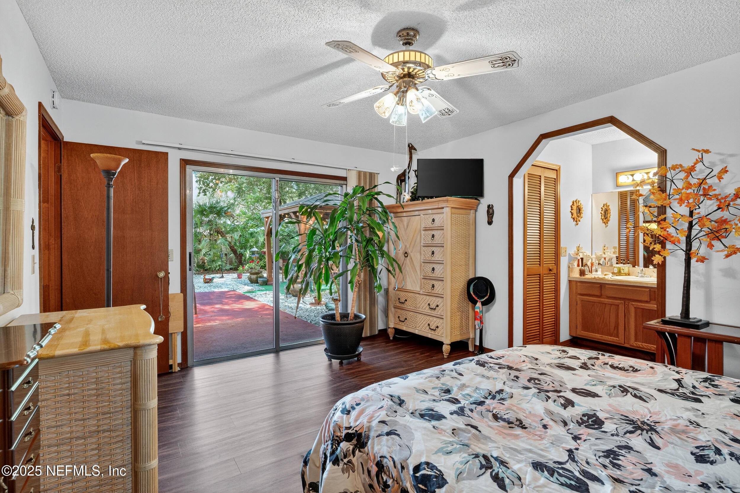 137 LOBELIA Road, St. Augustine