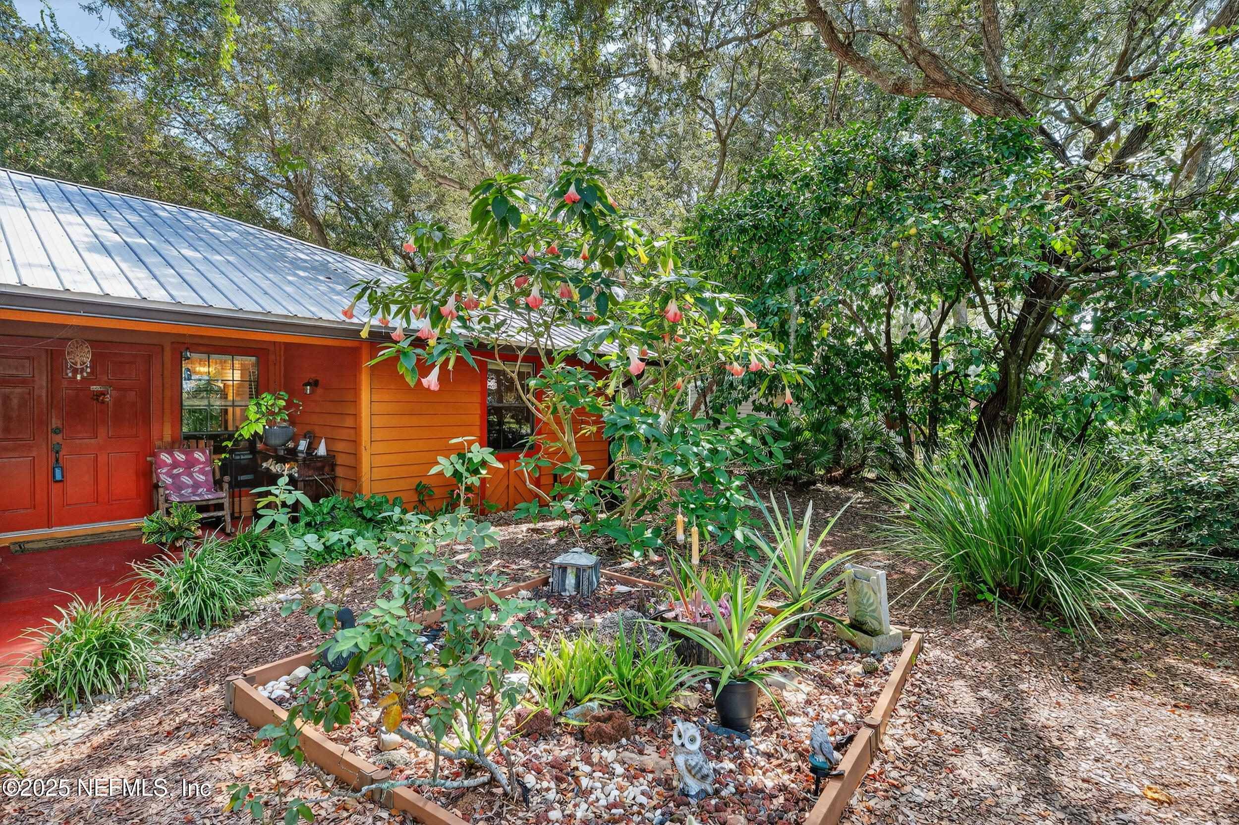 137 LOBELIA Road, St. Augustine