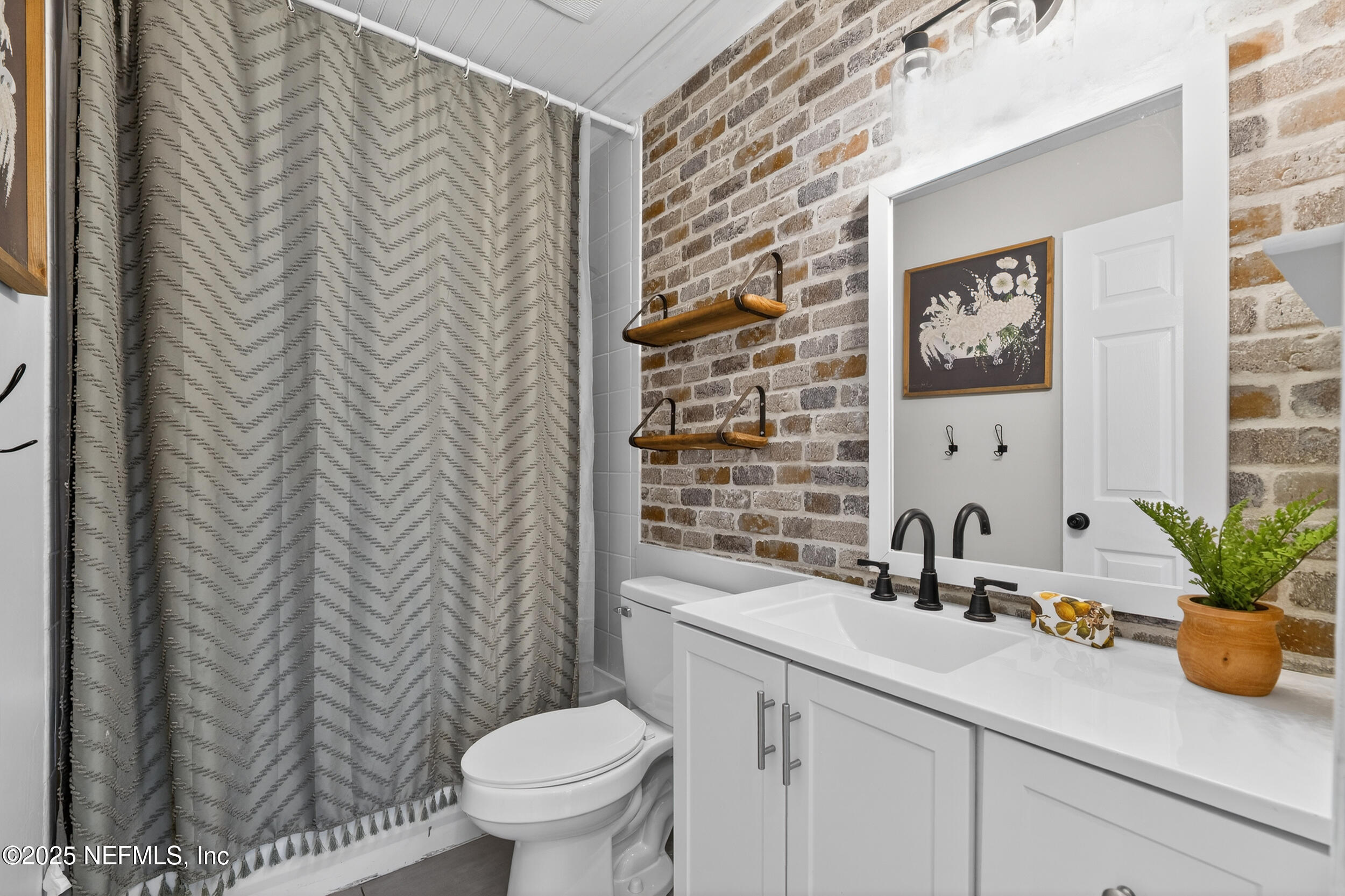 11214 BENTLEY TRACE Lane E