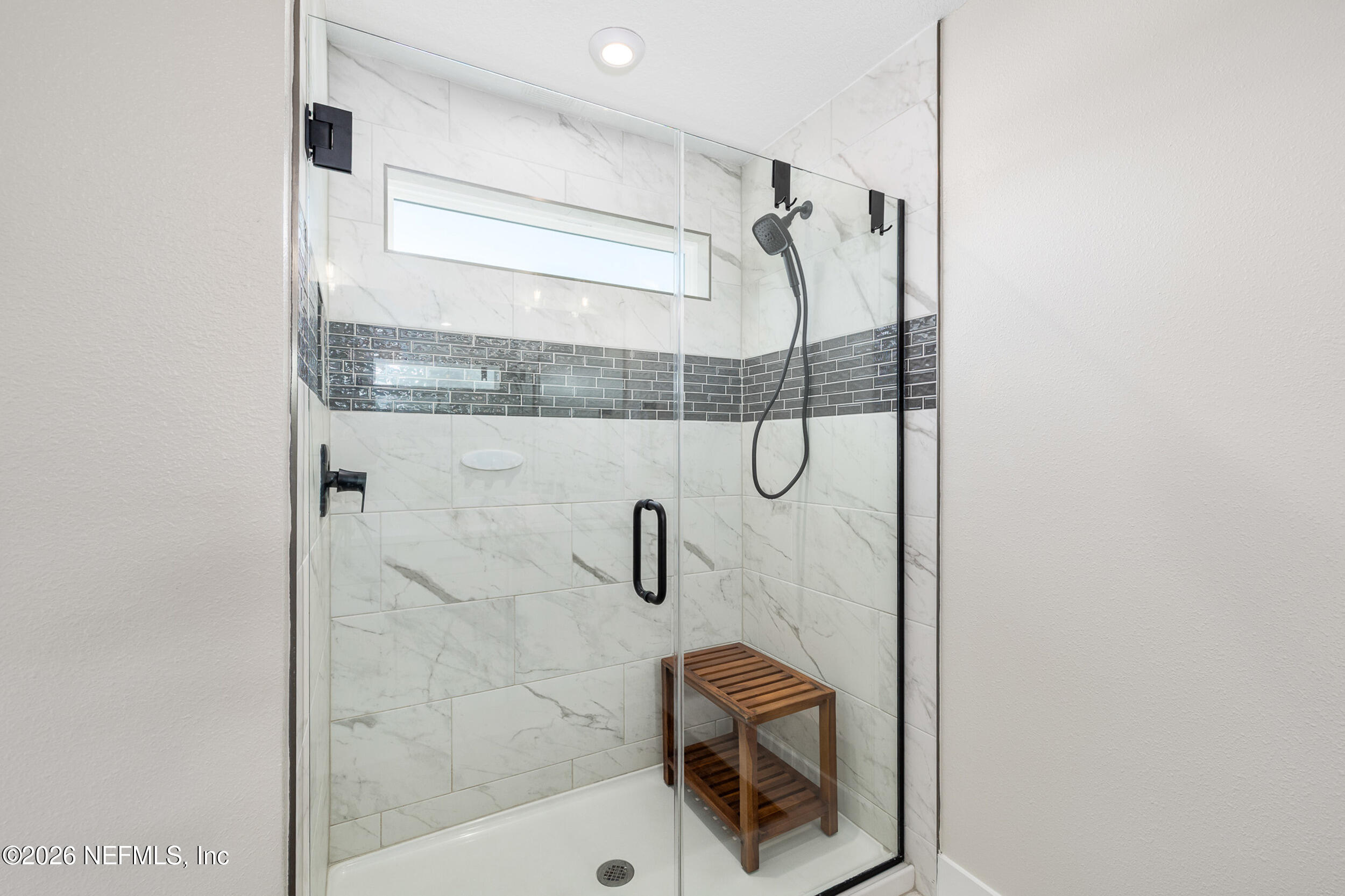 6416 TIMBERDALE Avenue