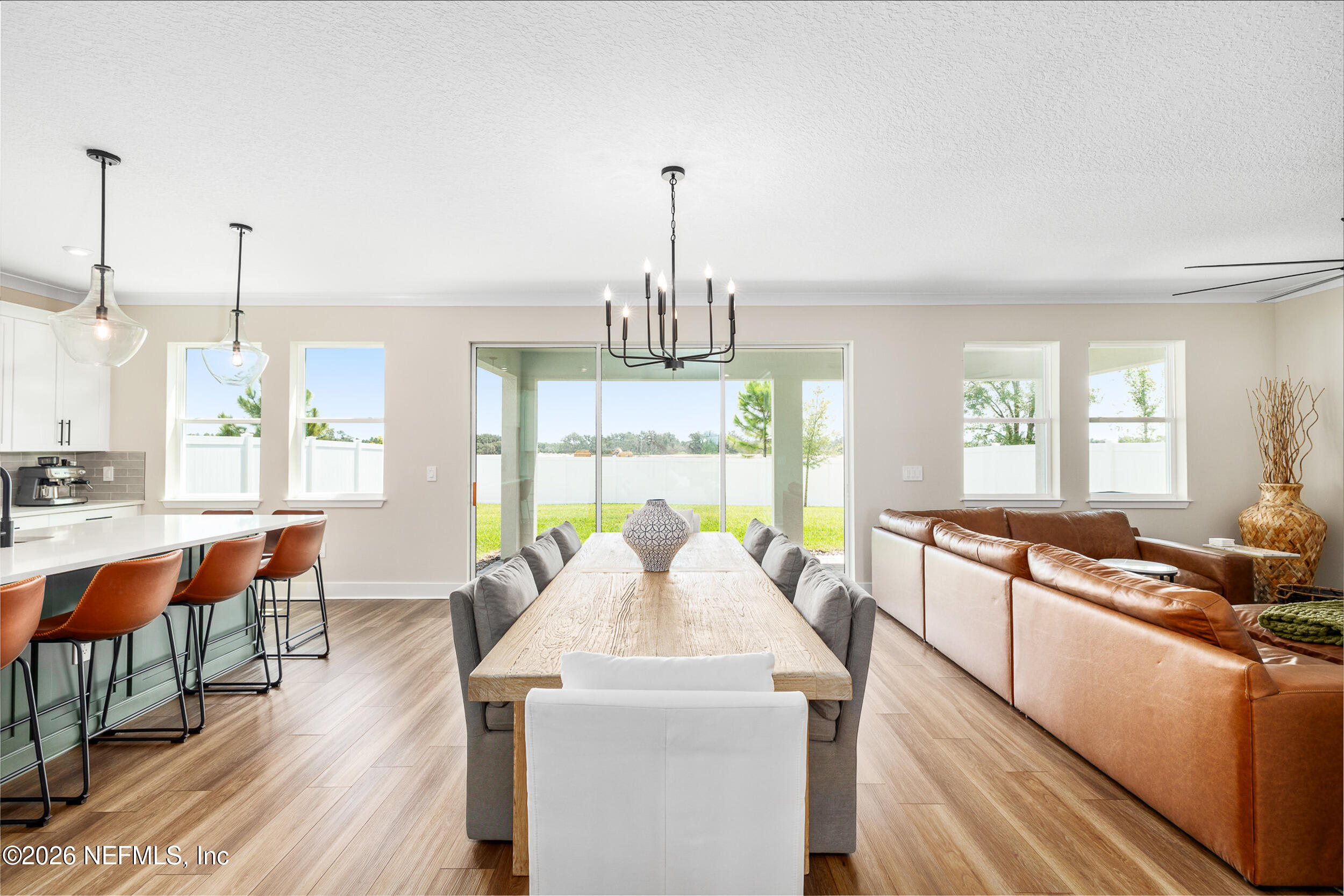 6416 TIMBERDALE Avenue