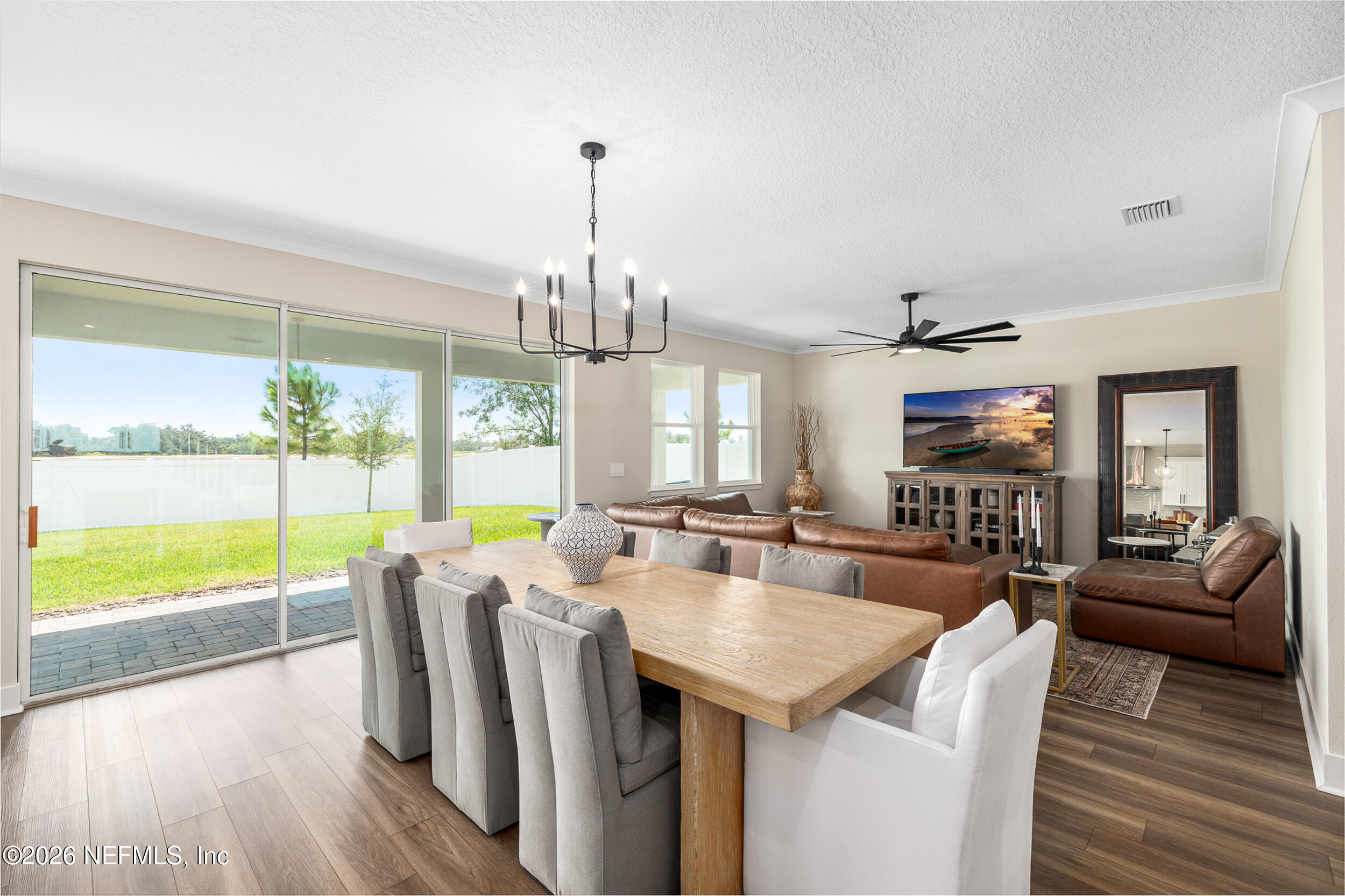 6416 TIMBERDALE Avenue