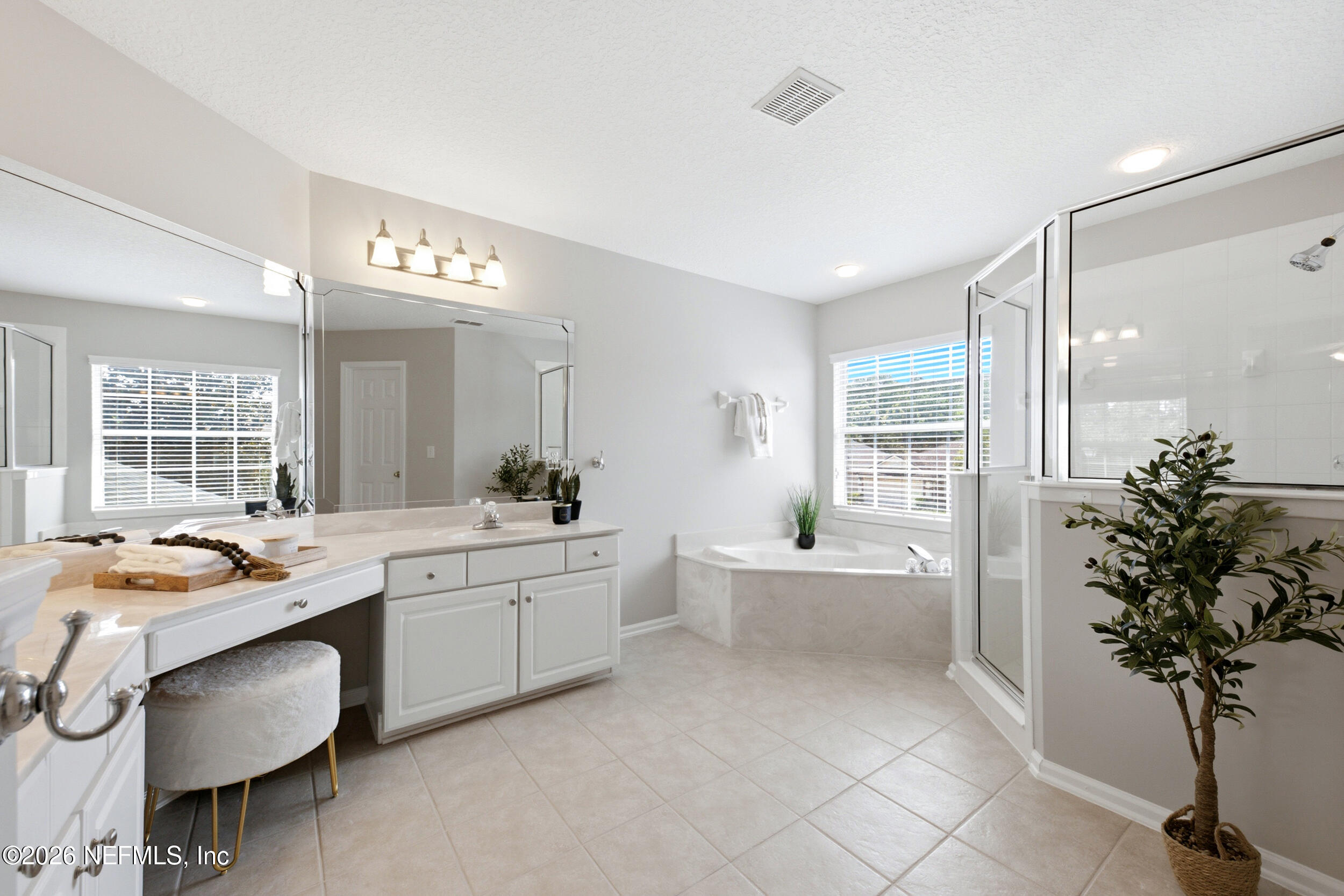 1555 SUMMERDOWN Way, St. Johns