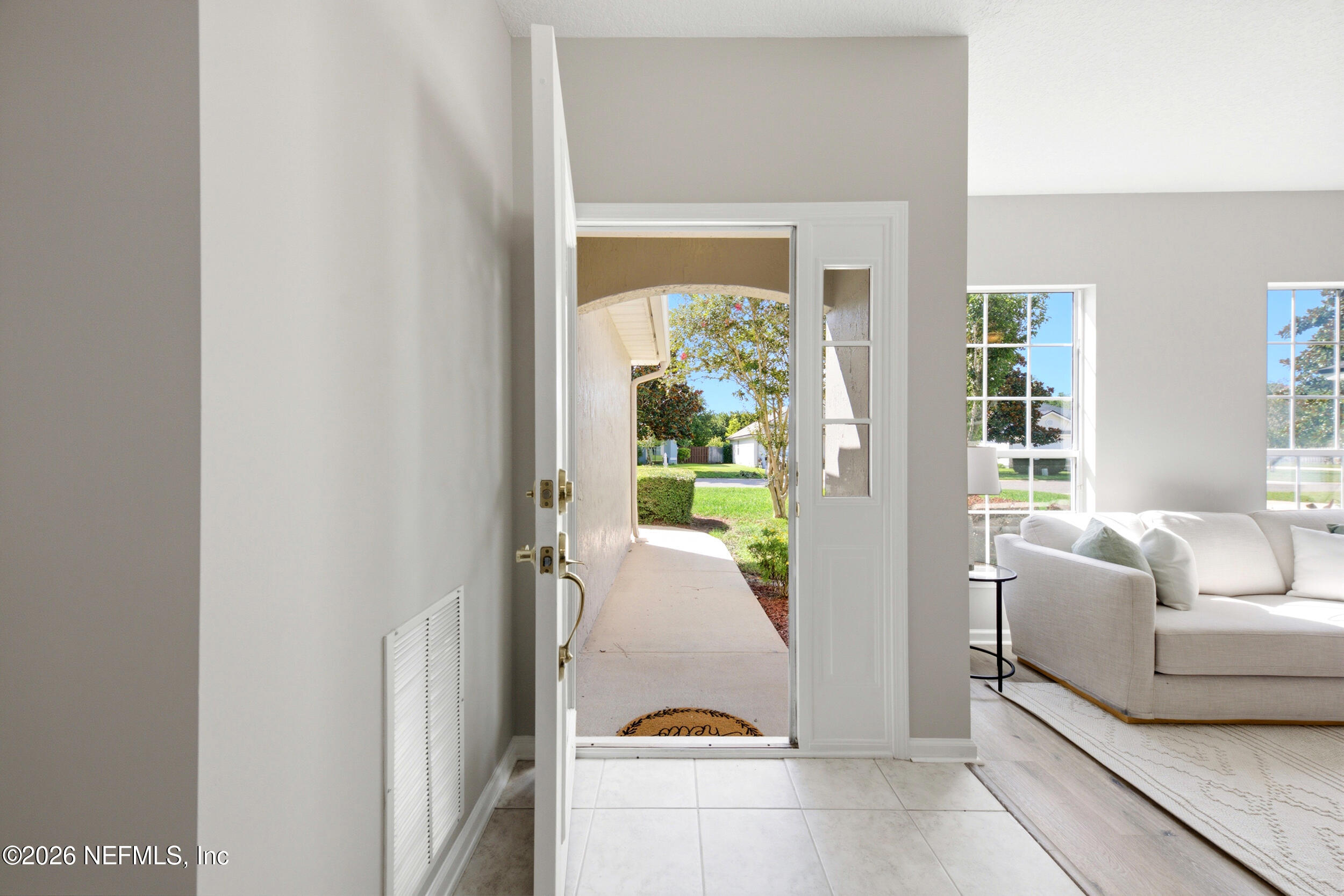 1555 SUMMERDOWN Way, St. Johns