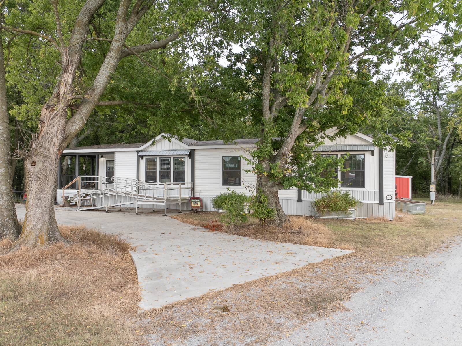 443051 E 386 Rd