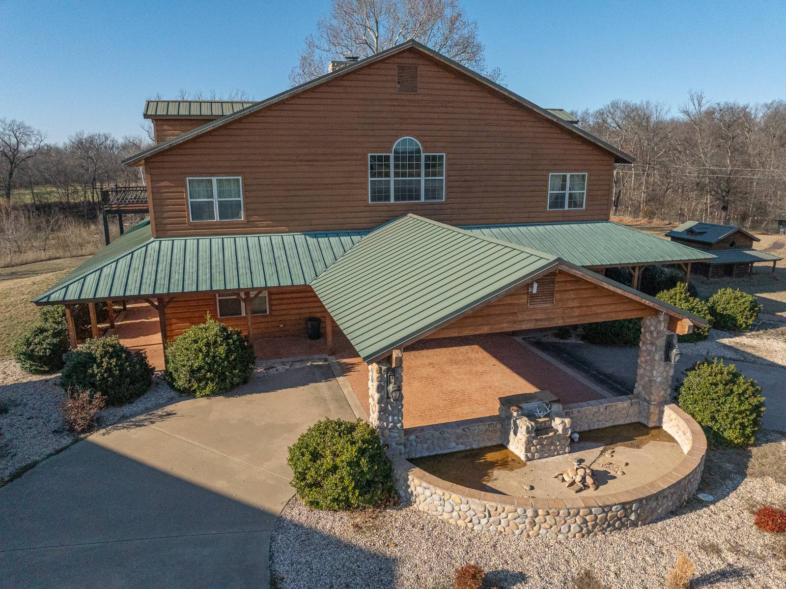 39111 S Highway 82