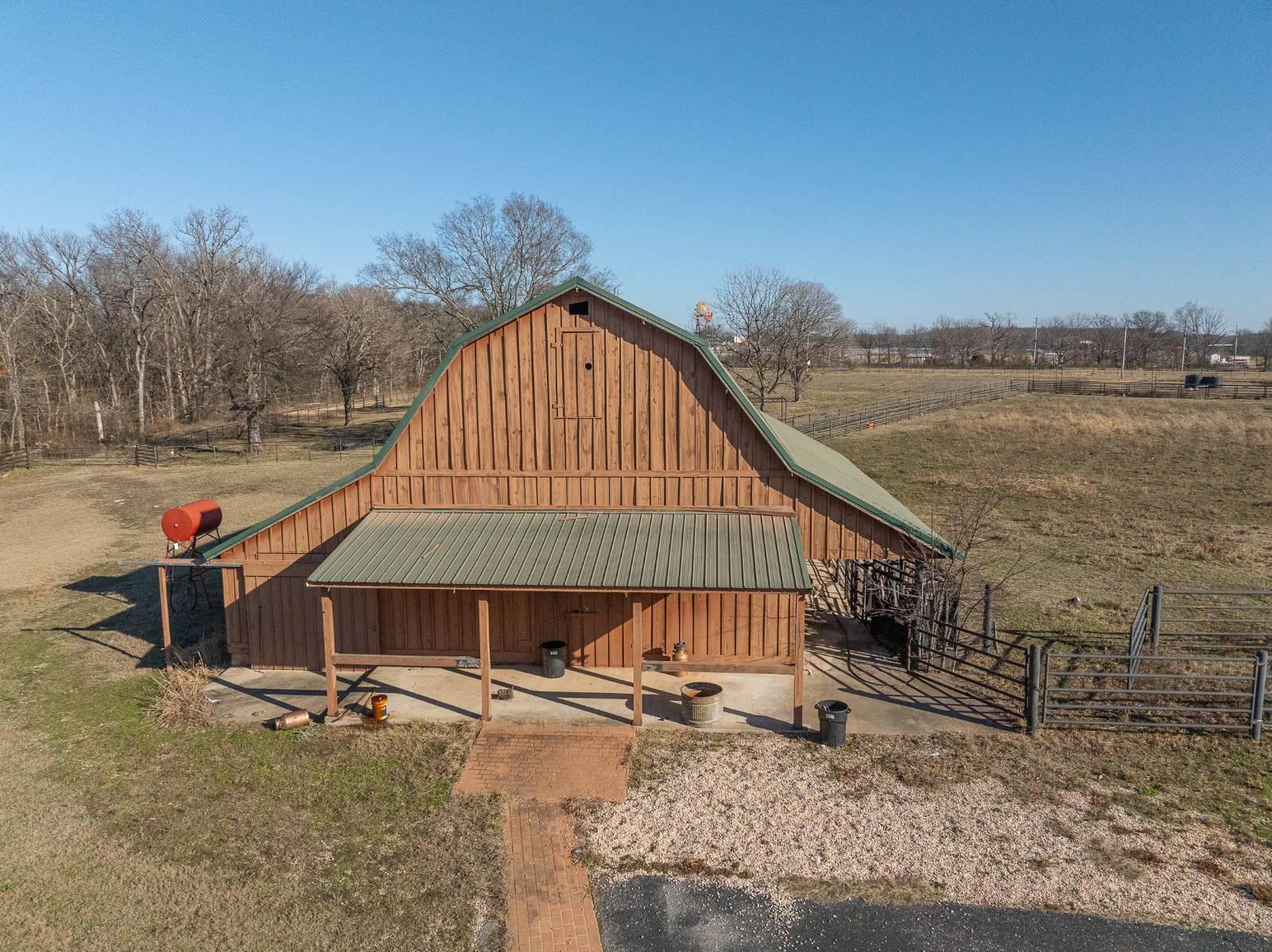 39111 S Highway 82