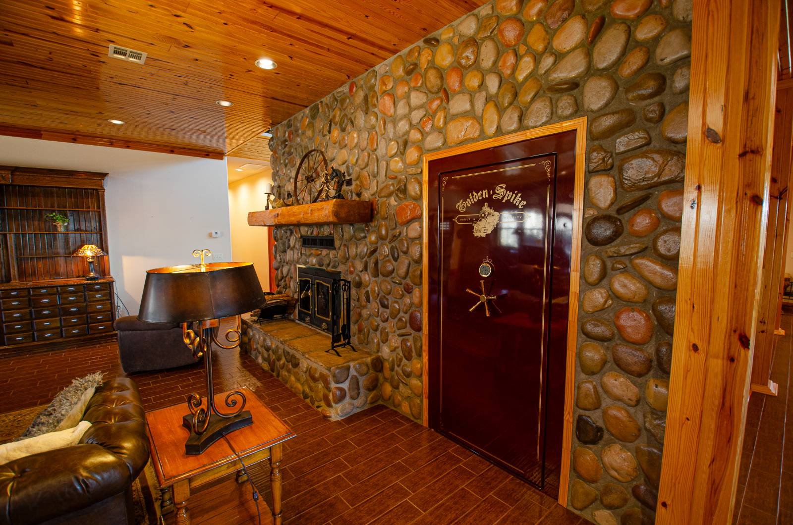 39111 S Highway 82