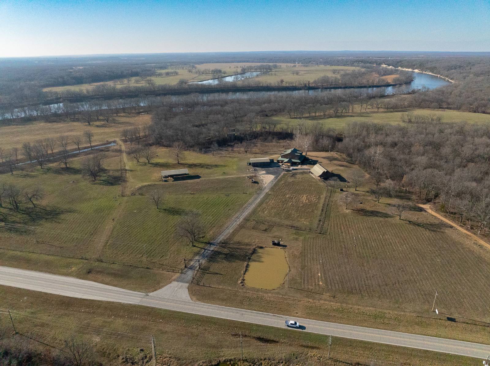 39111 S Highway 82