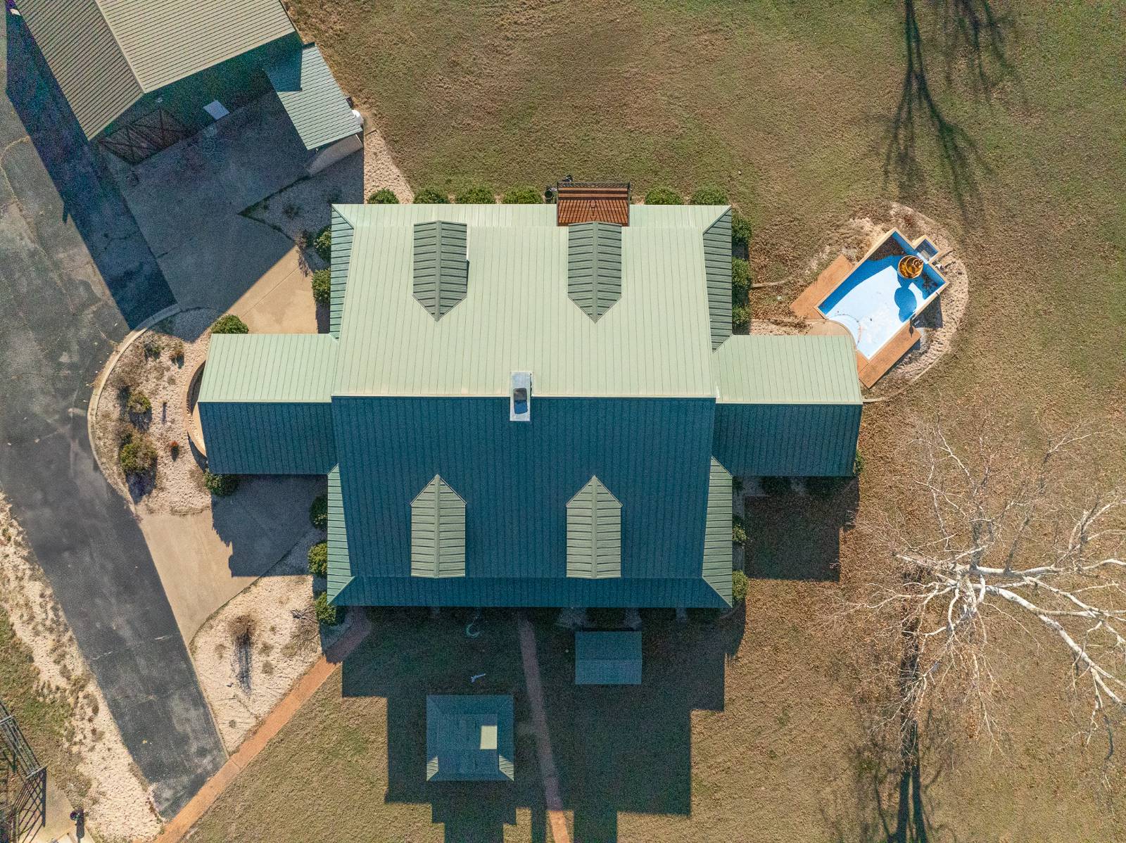 39111 S Highway 82