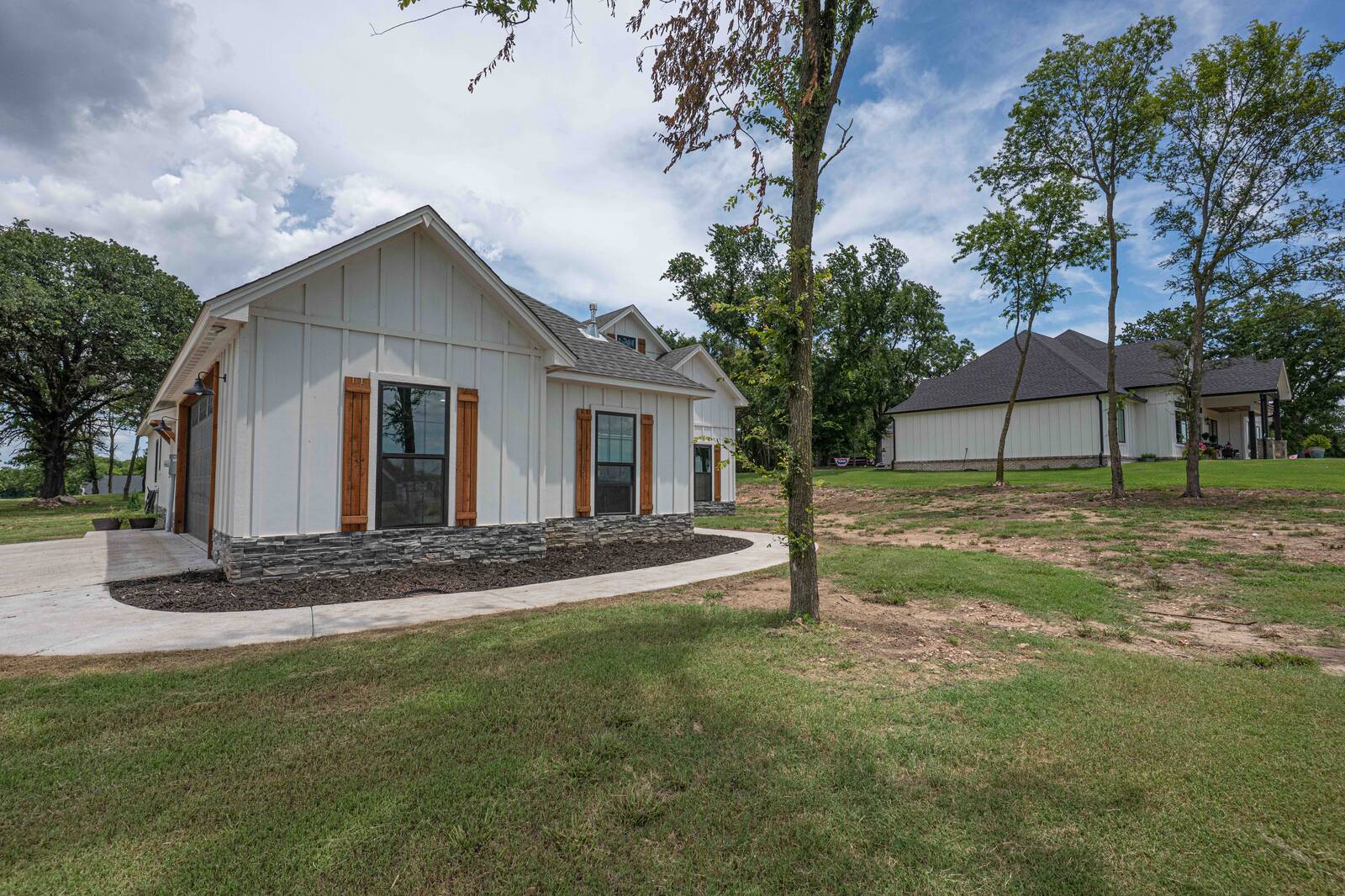 3817 E 482 Lane