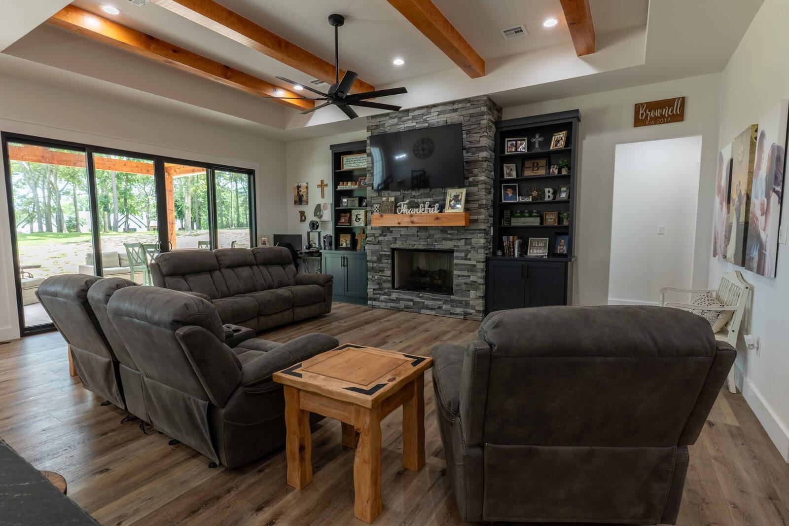 3817 E 482 Lane
