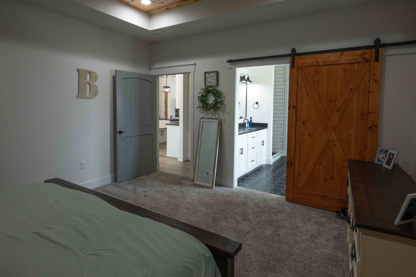 3817 E 482 Lane