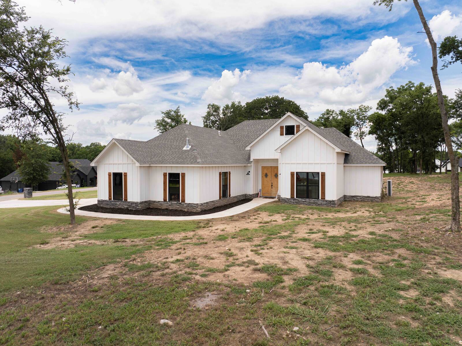 3817 E 482 Lane