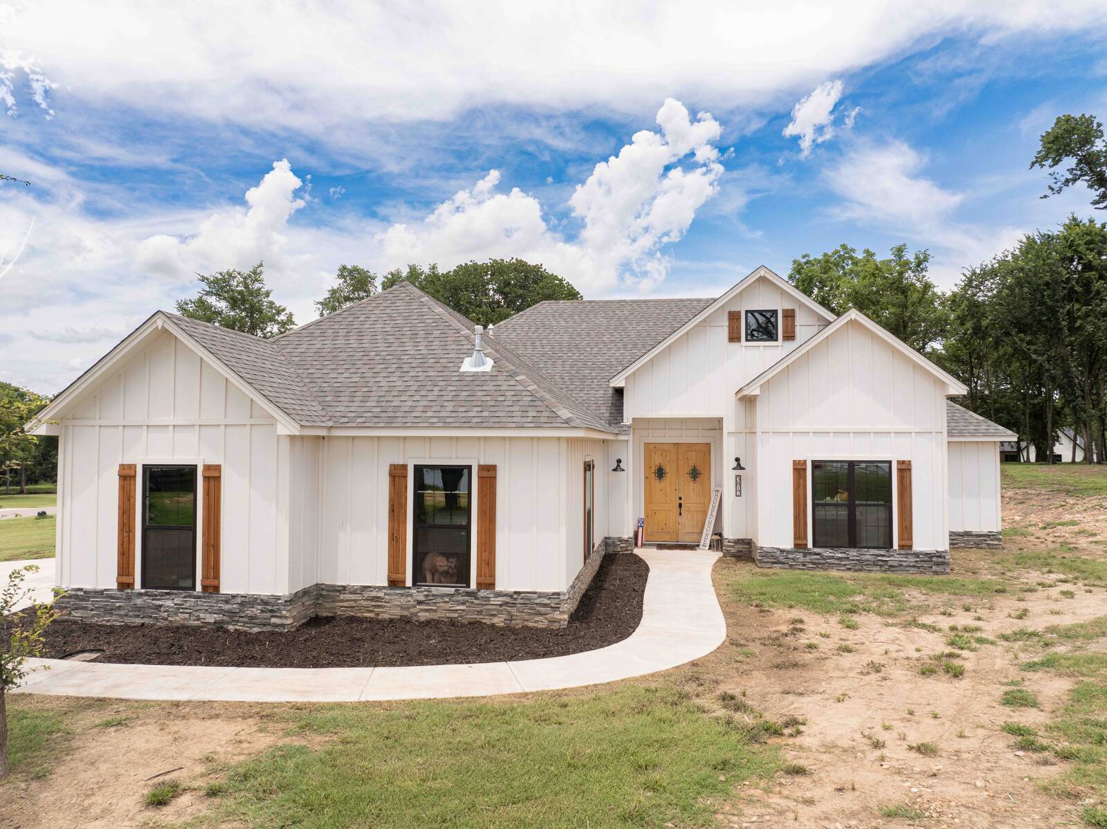3817 E 482 Lane