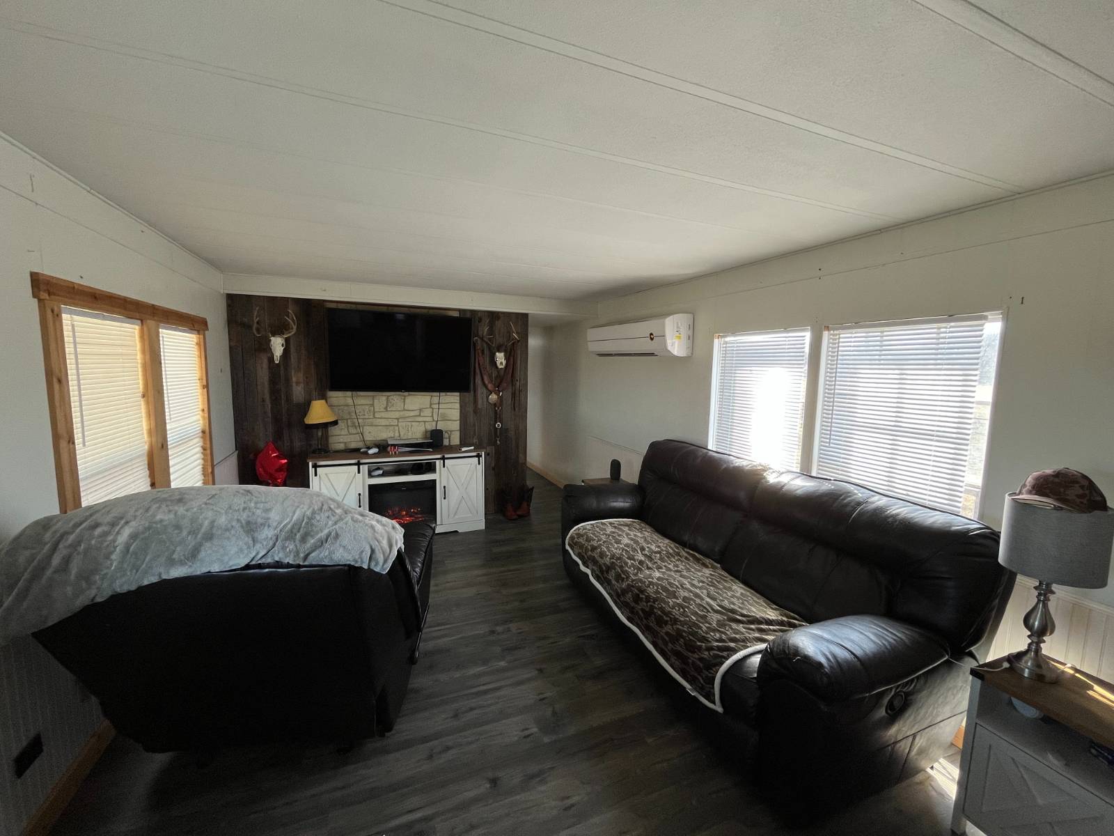 3080 N 438 rd