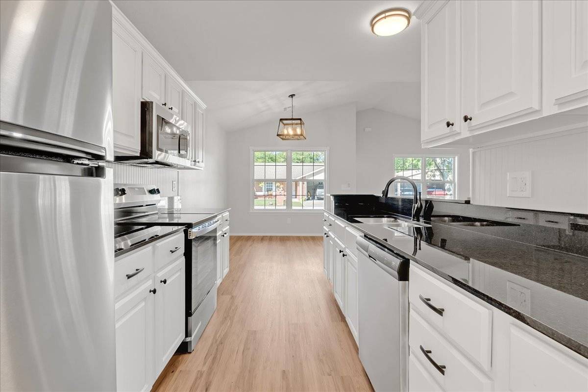 107 Elmwood Ave