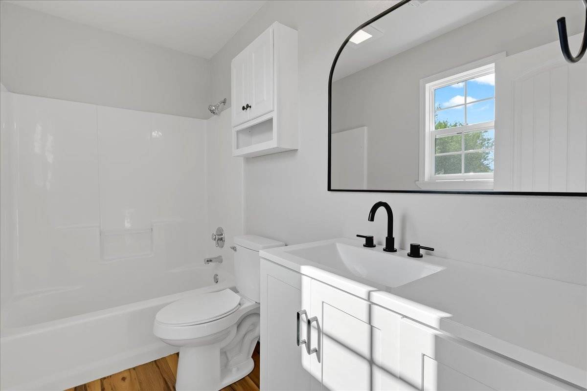 107 Elmwood Ave
