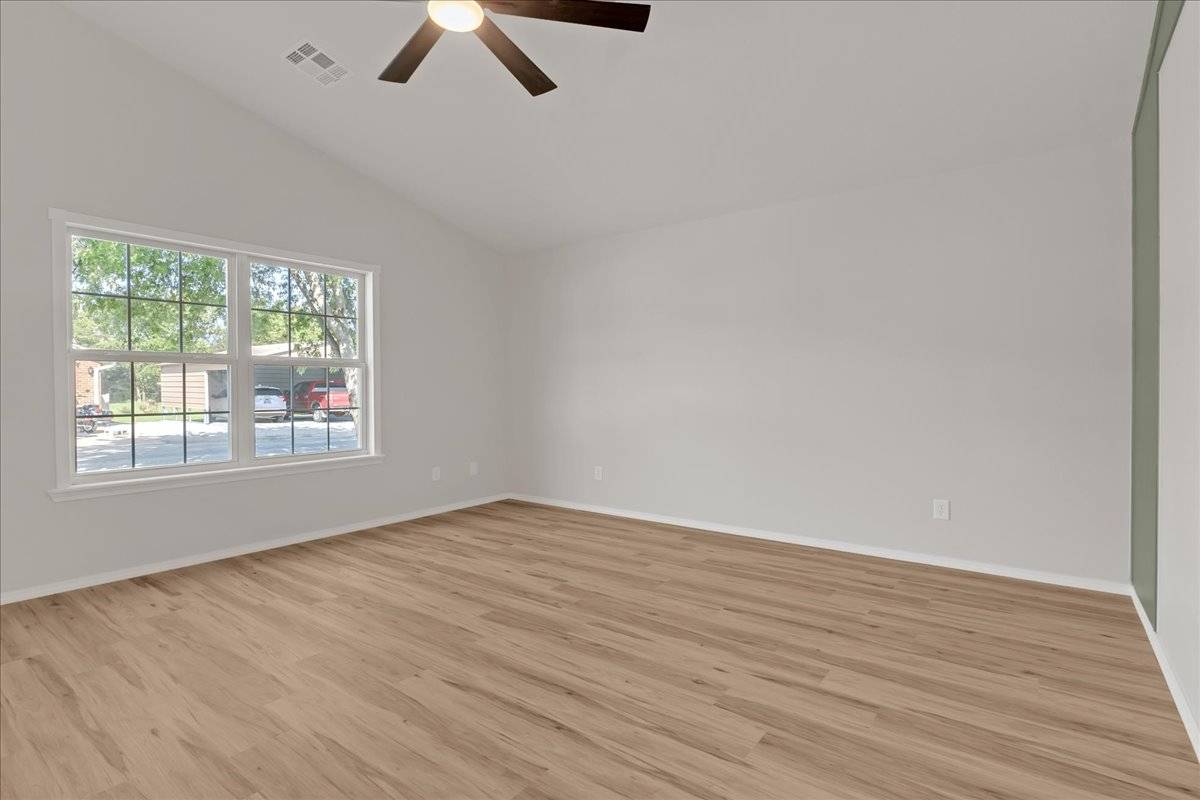 107 Elmwood Ave