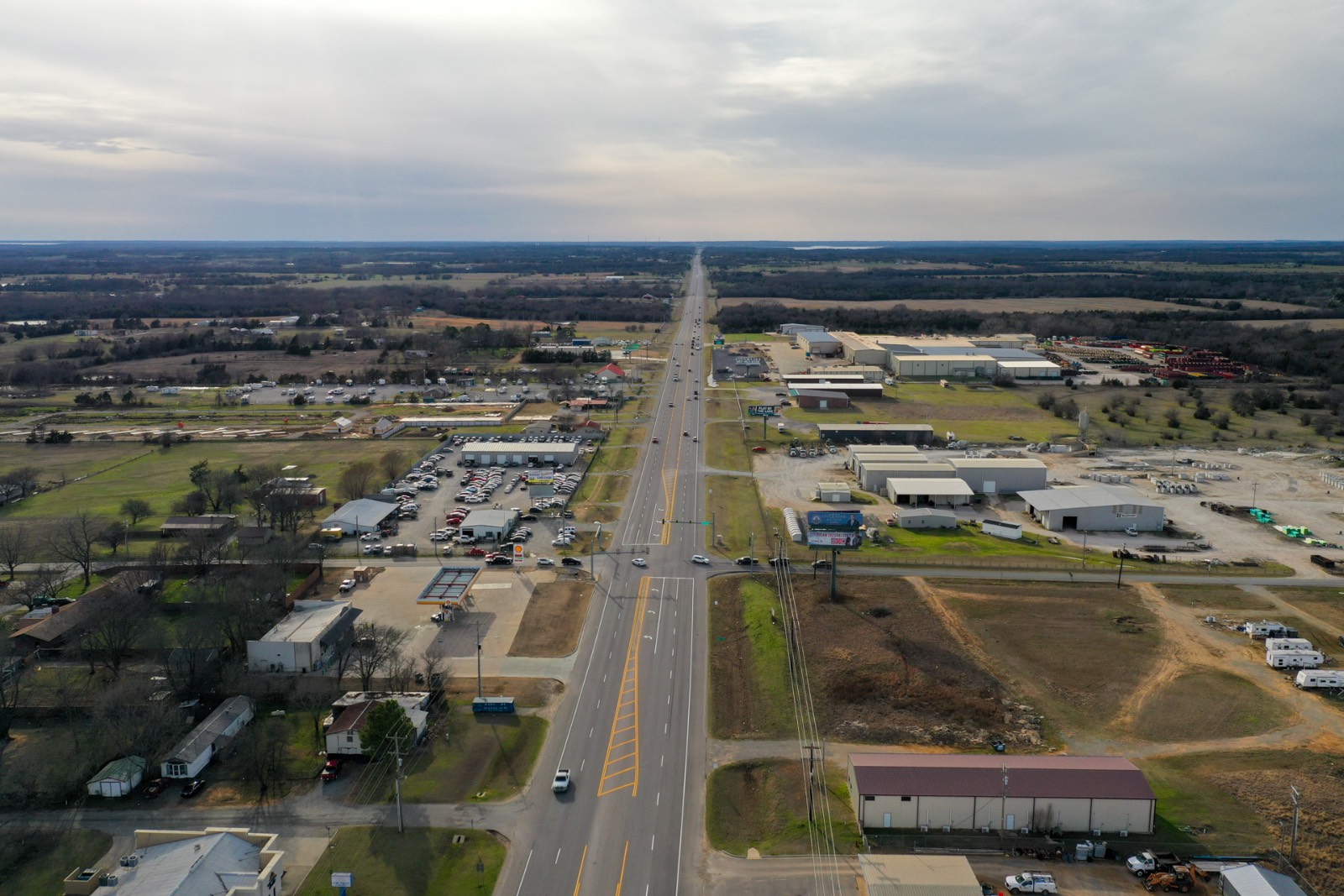 9125 W Highway 70