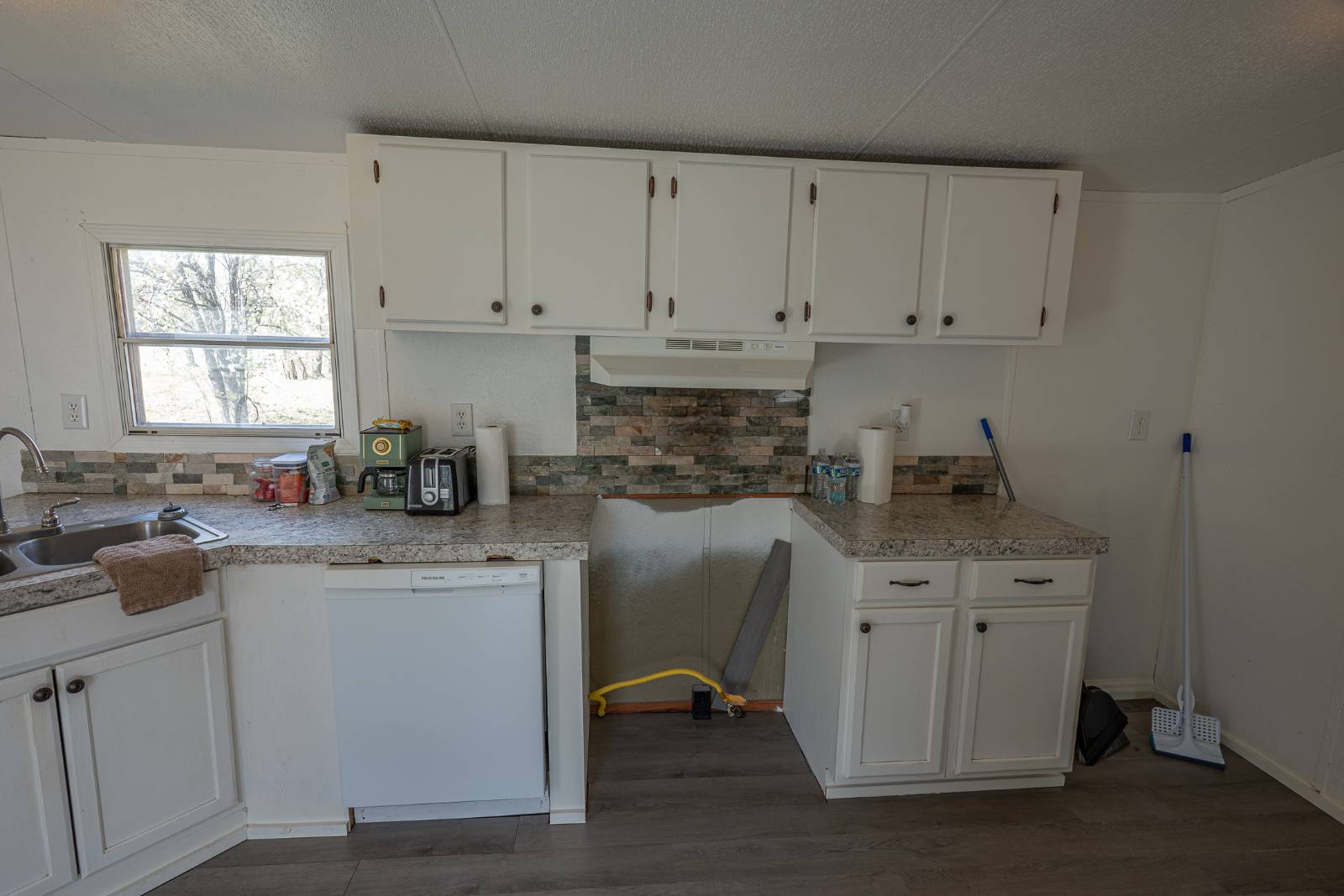 9170 N 439 Rd