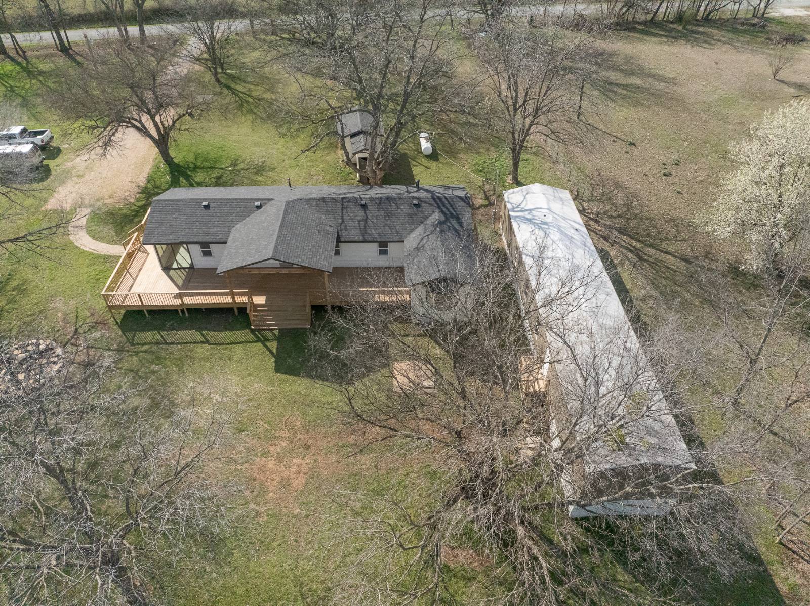 9170 N 439 Rd