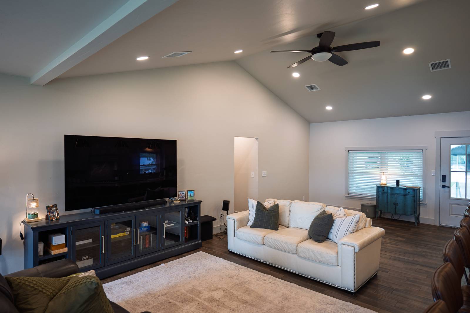 501 Leisure Land PL