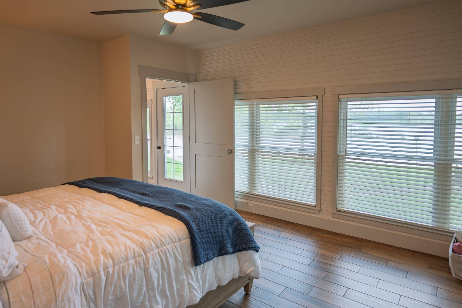 501 Leisure Land PL