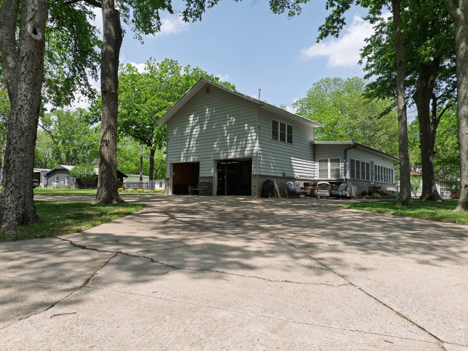 501 Leisure Land PL
