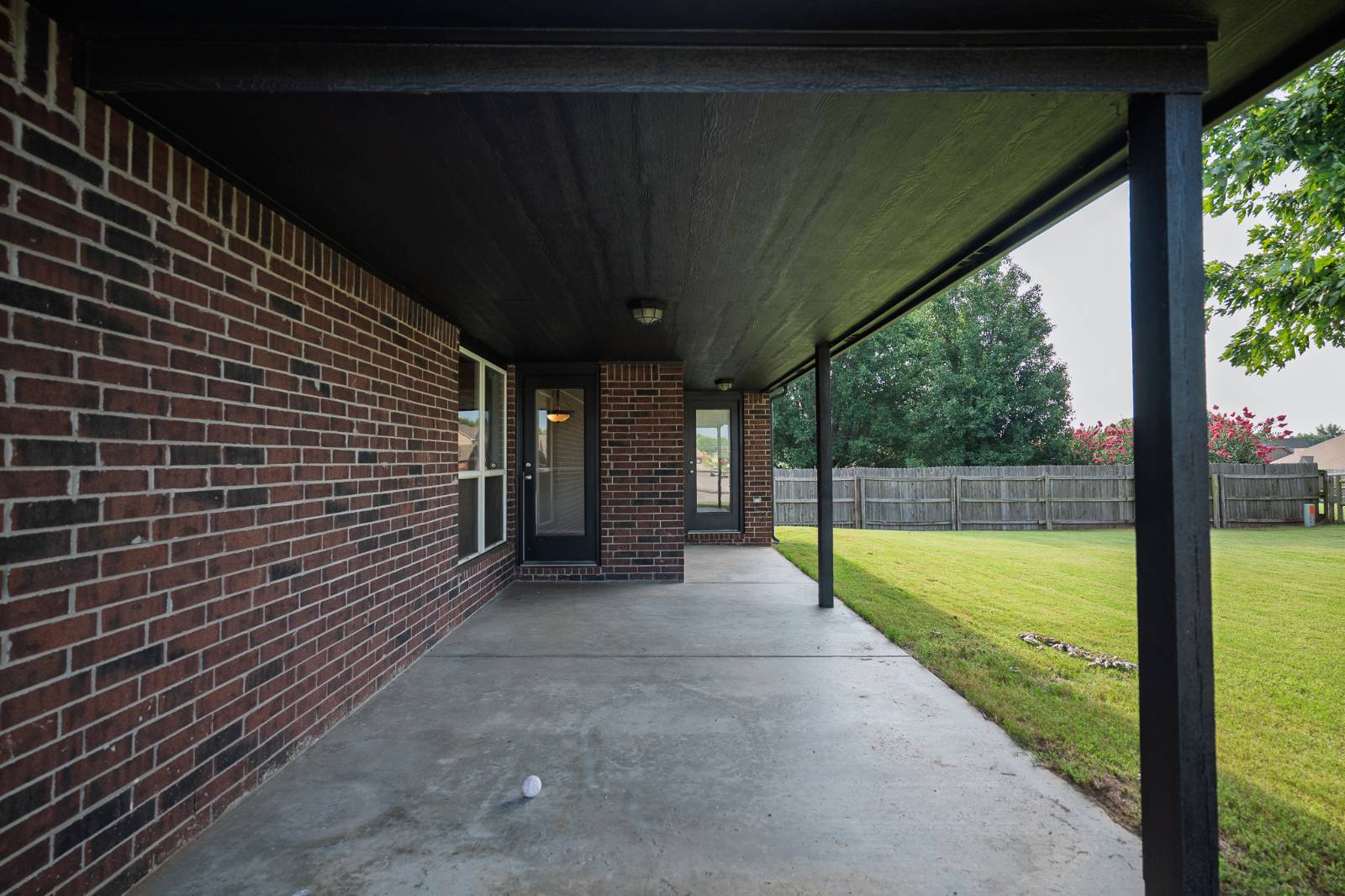 2517 W Ocala ST