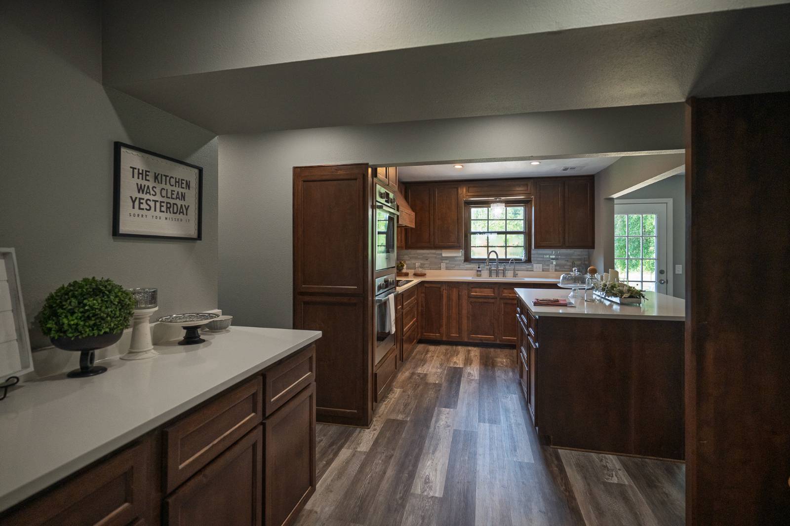 3574 East 520