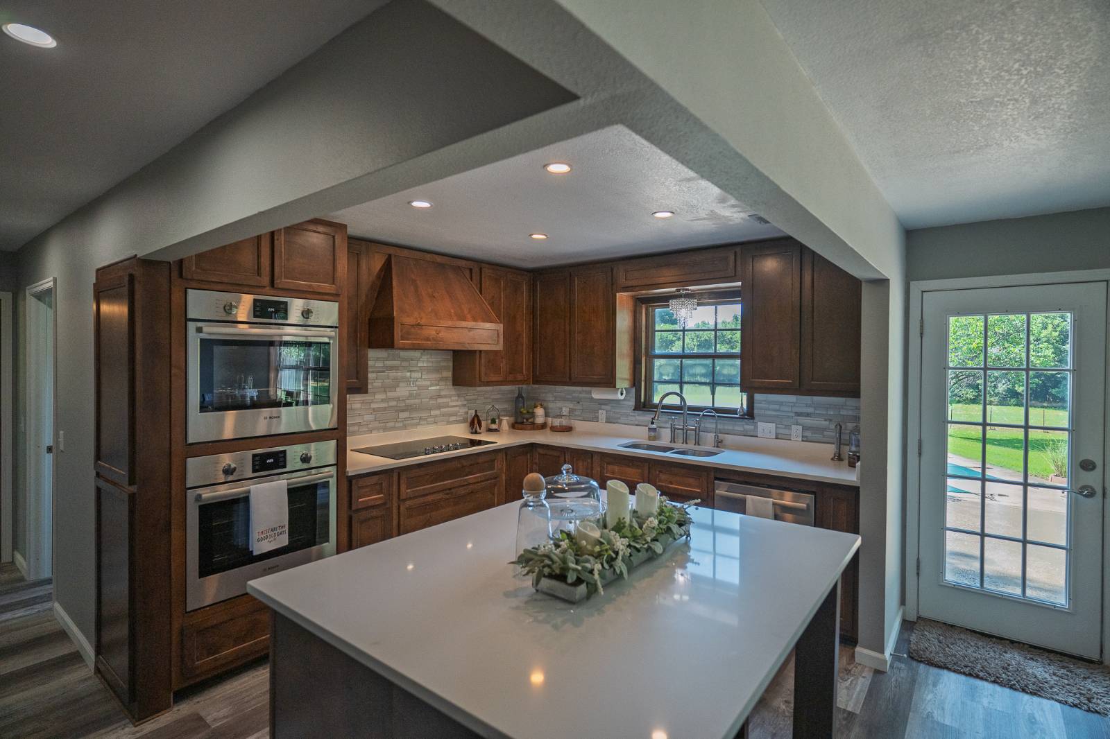 3574 East 520