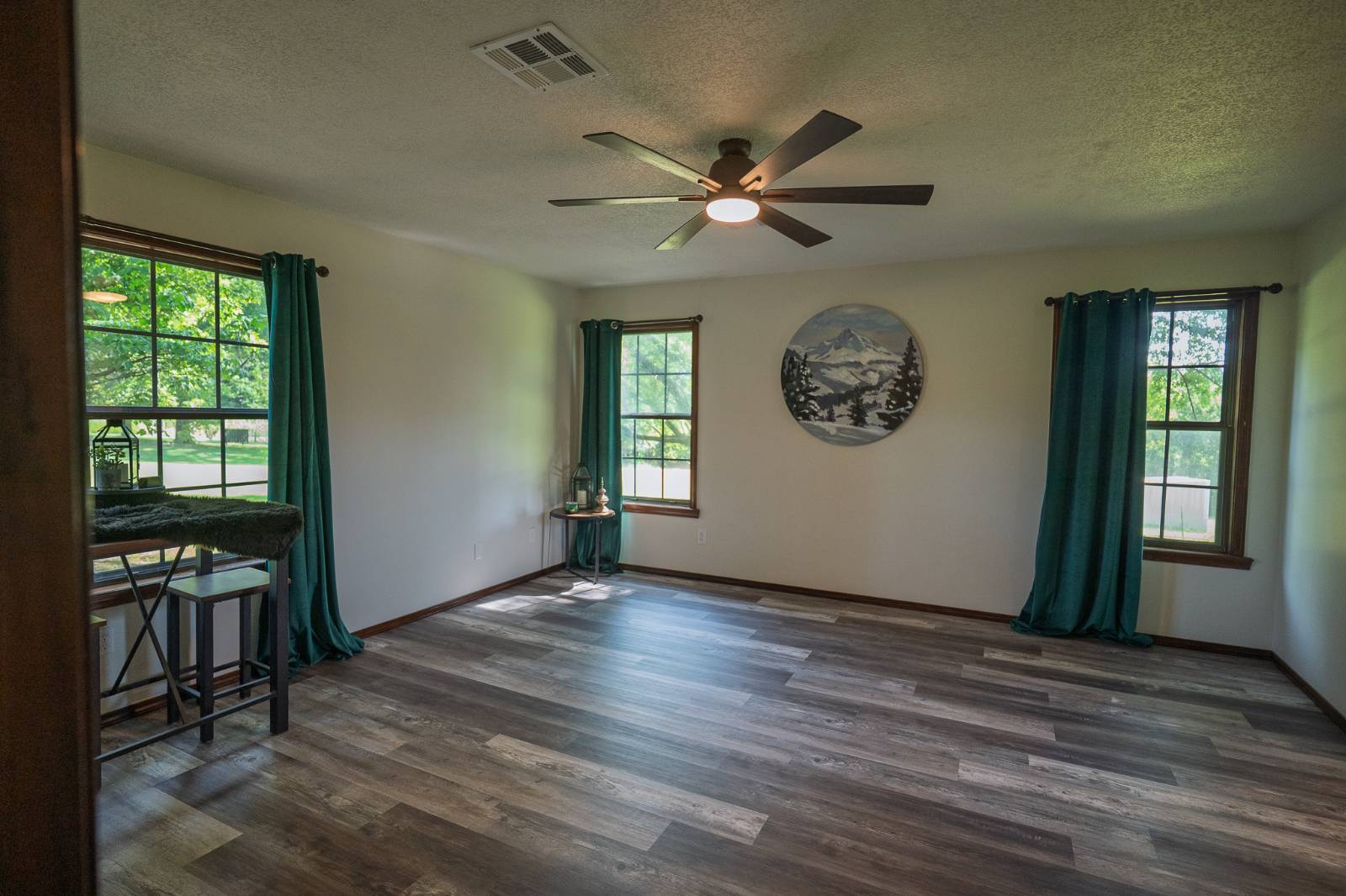 3574 East 520