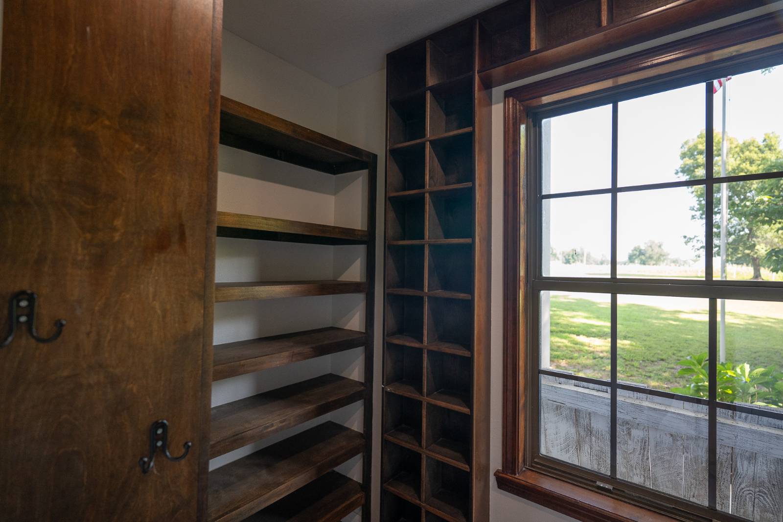 3574 East 520