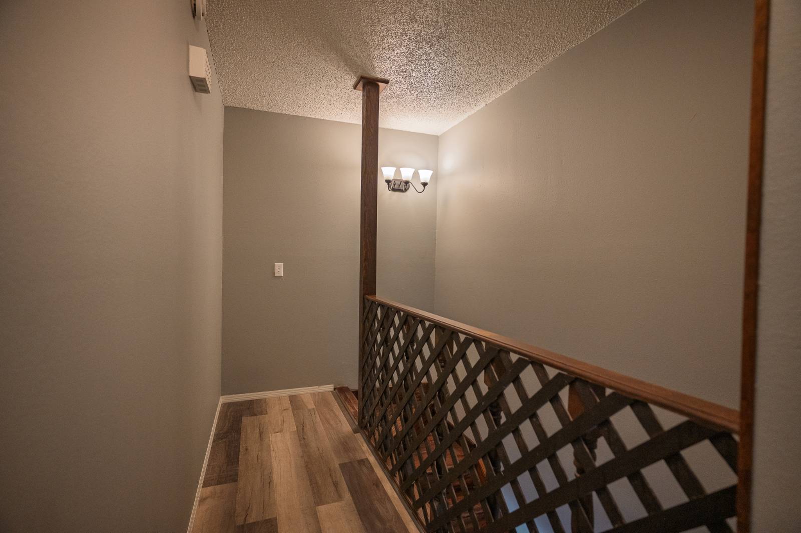 3574 East 520