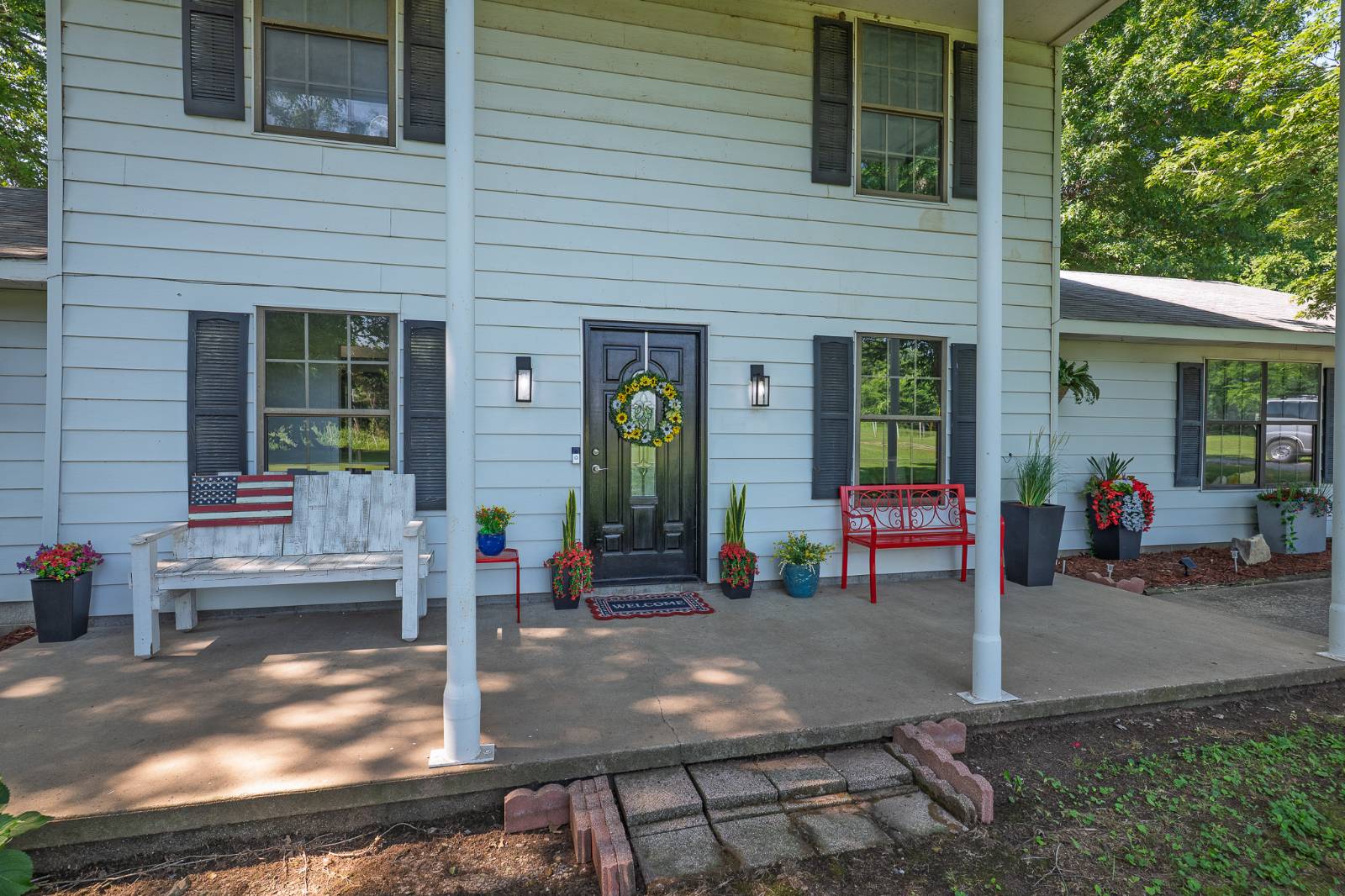 3574 East 520