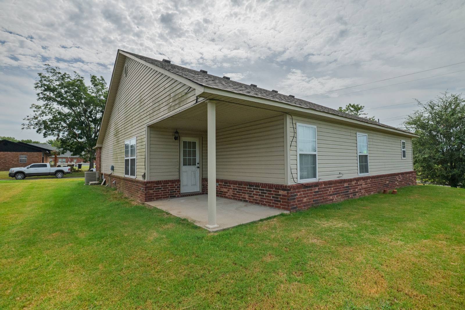 2816 S Kentucky