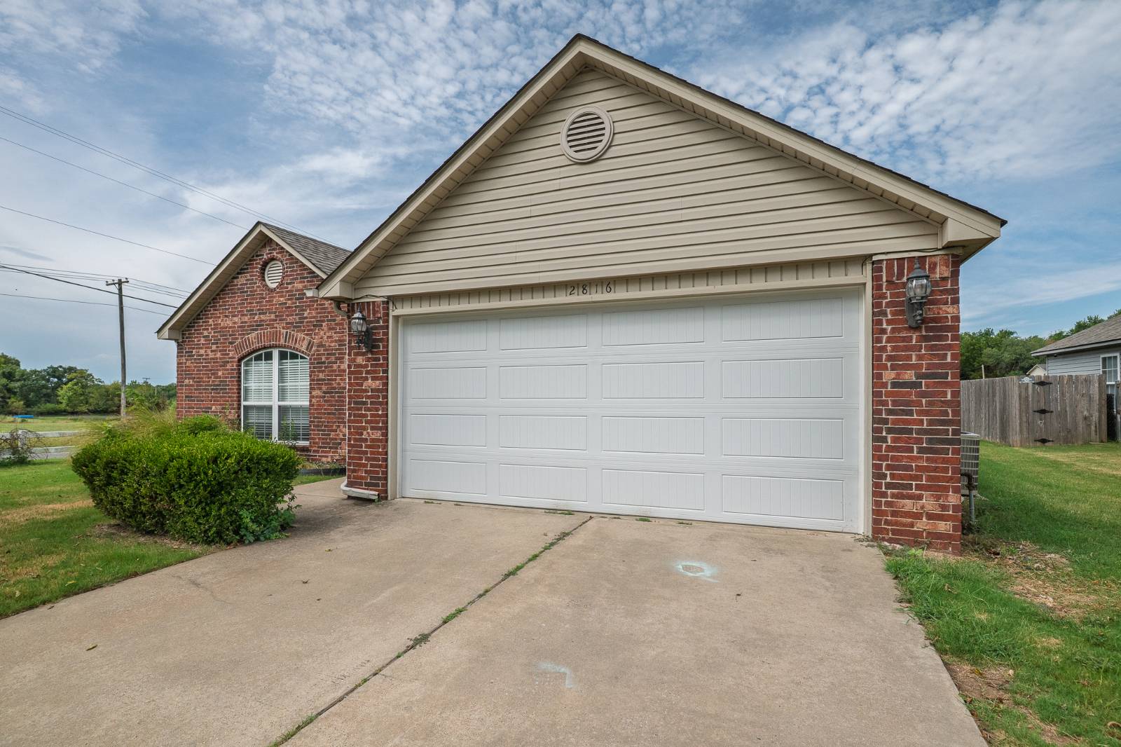 2816 S Kentucky
