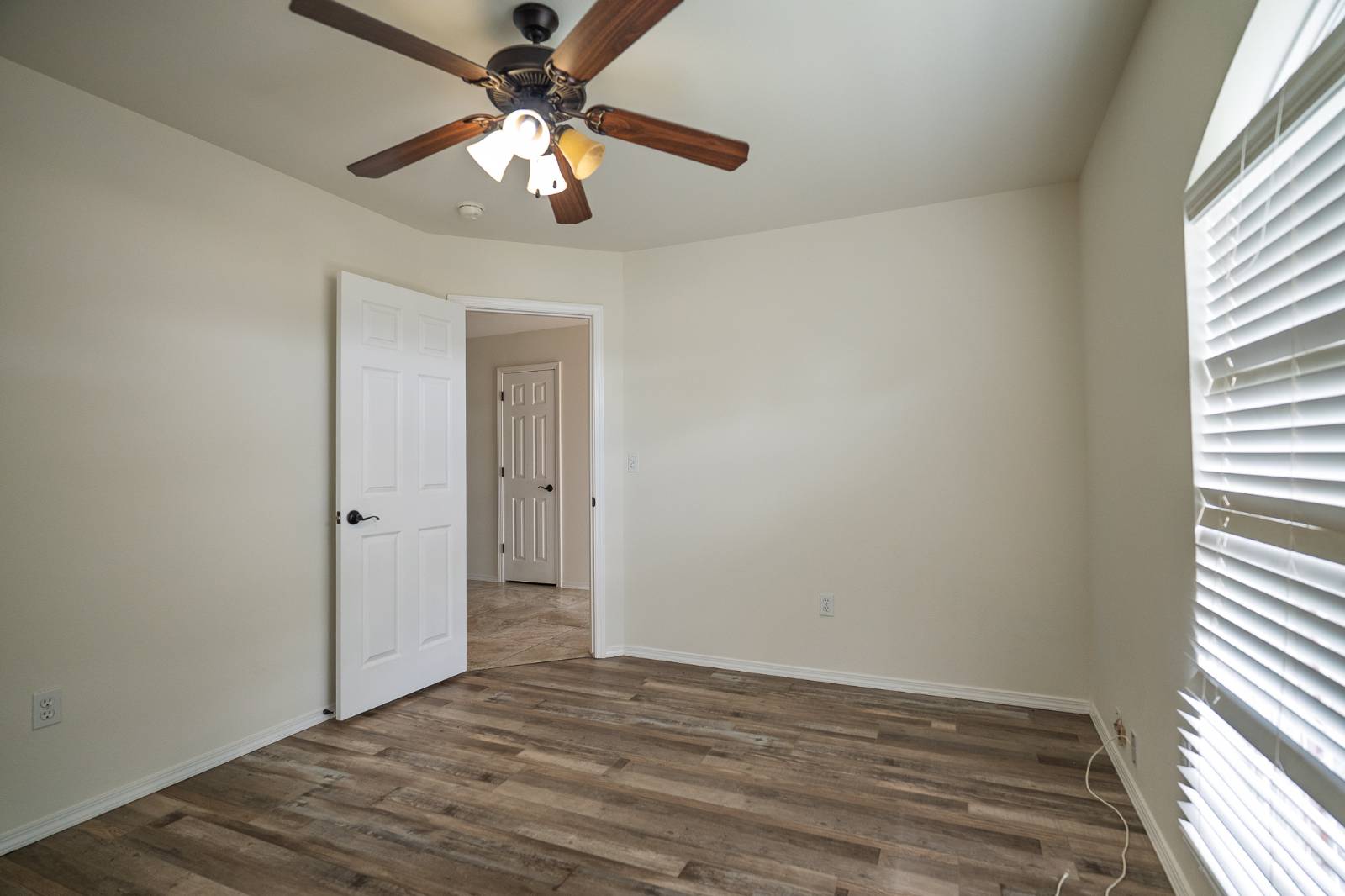 2816 S Kentucky