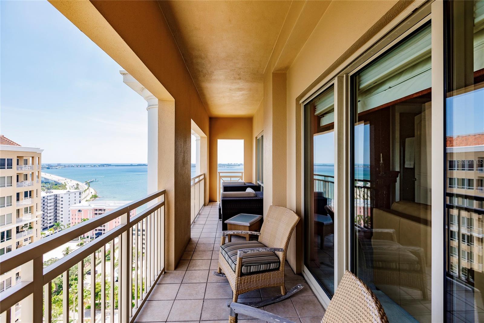 1111 RITZ CARLTON DR #1802