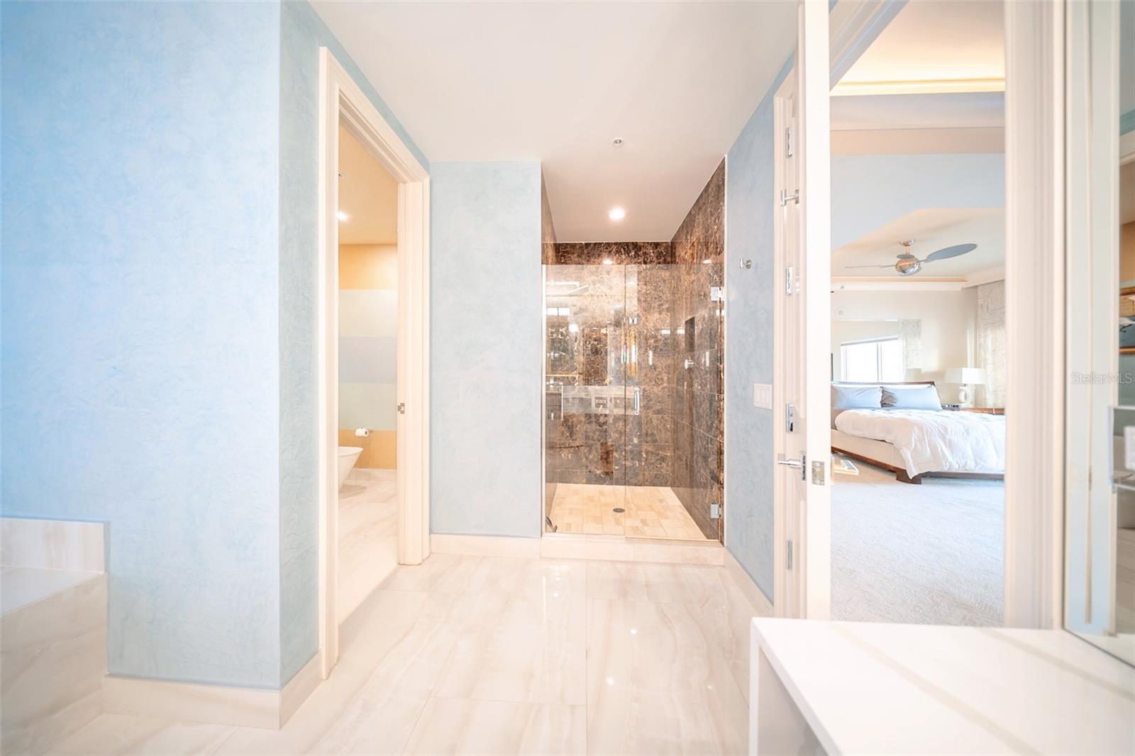 1111 RITZ CARLTON DR #1802