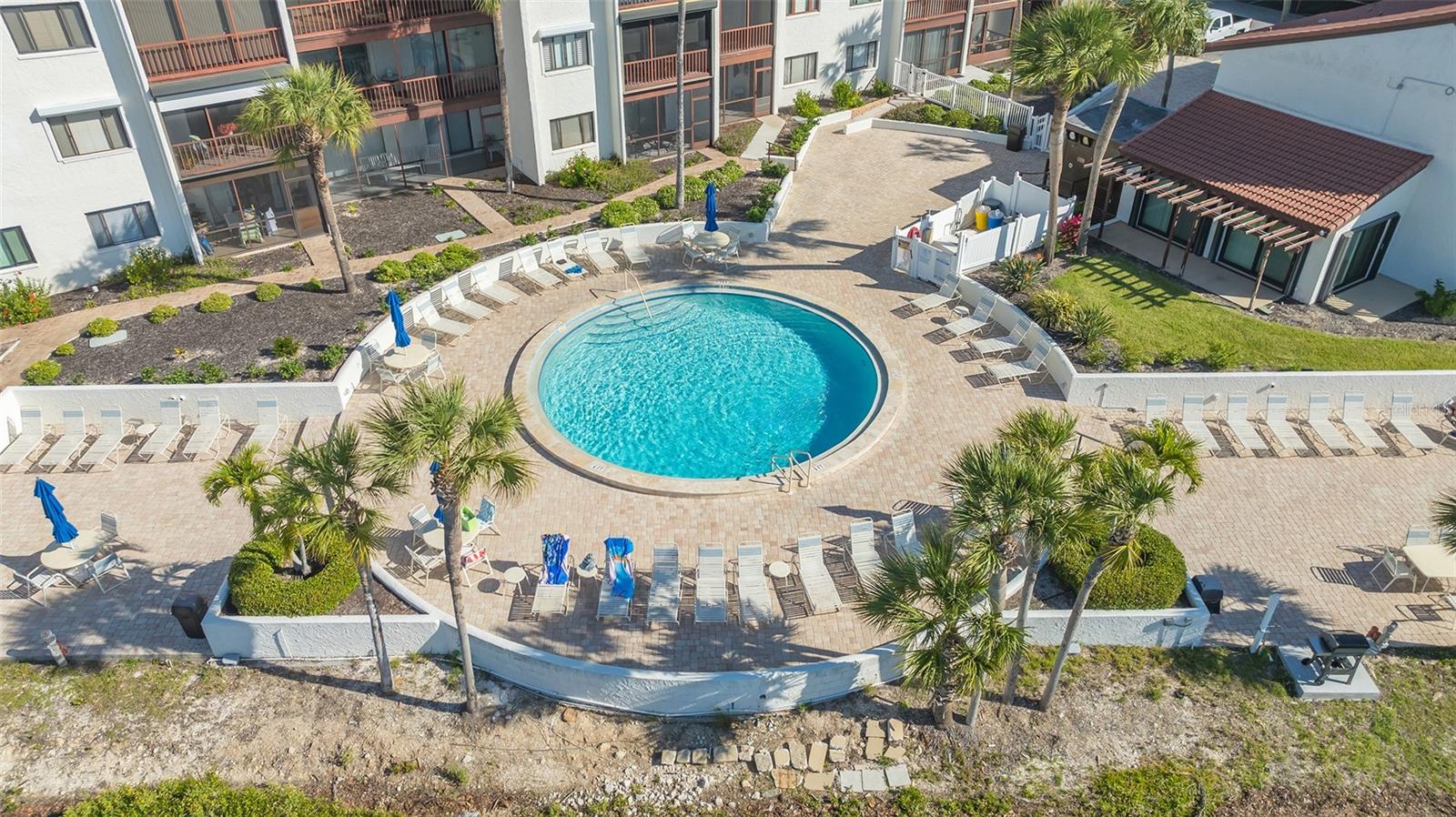 1644 STICKNEY POINT RD #102