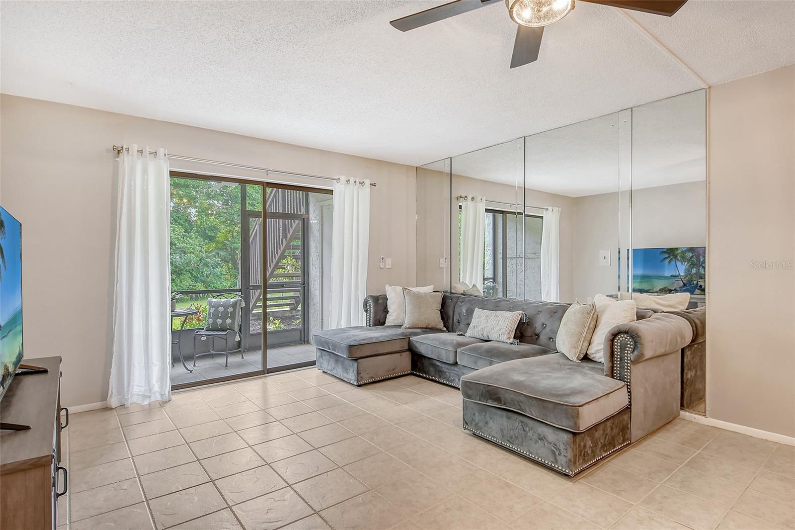 1644 STICKNEY POINT RD #102