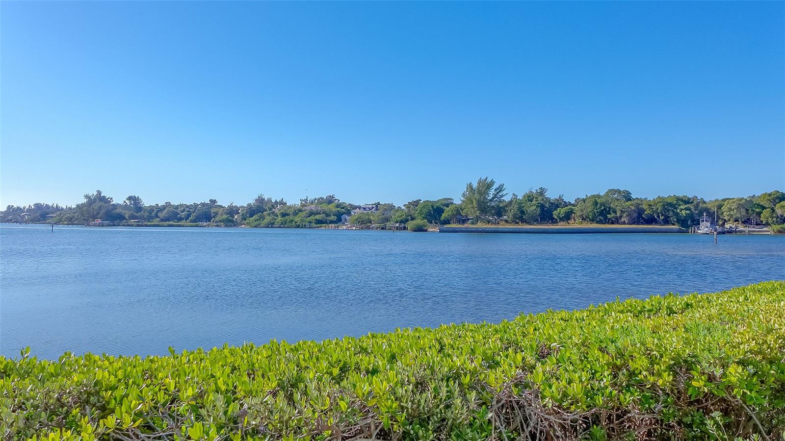 1644 STICKNEY POINT RD #102