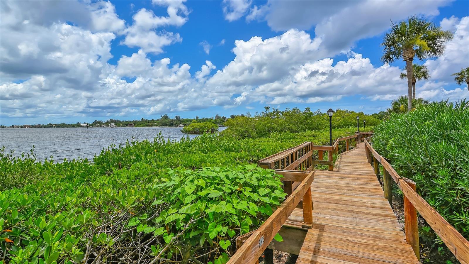 1644 STICKNEY POINT RD #102