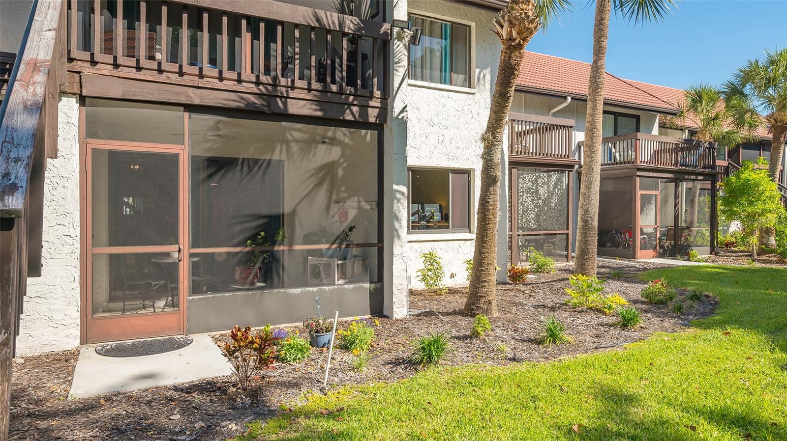 1644 STICKNEY POINT RD #102